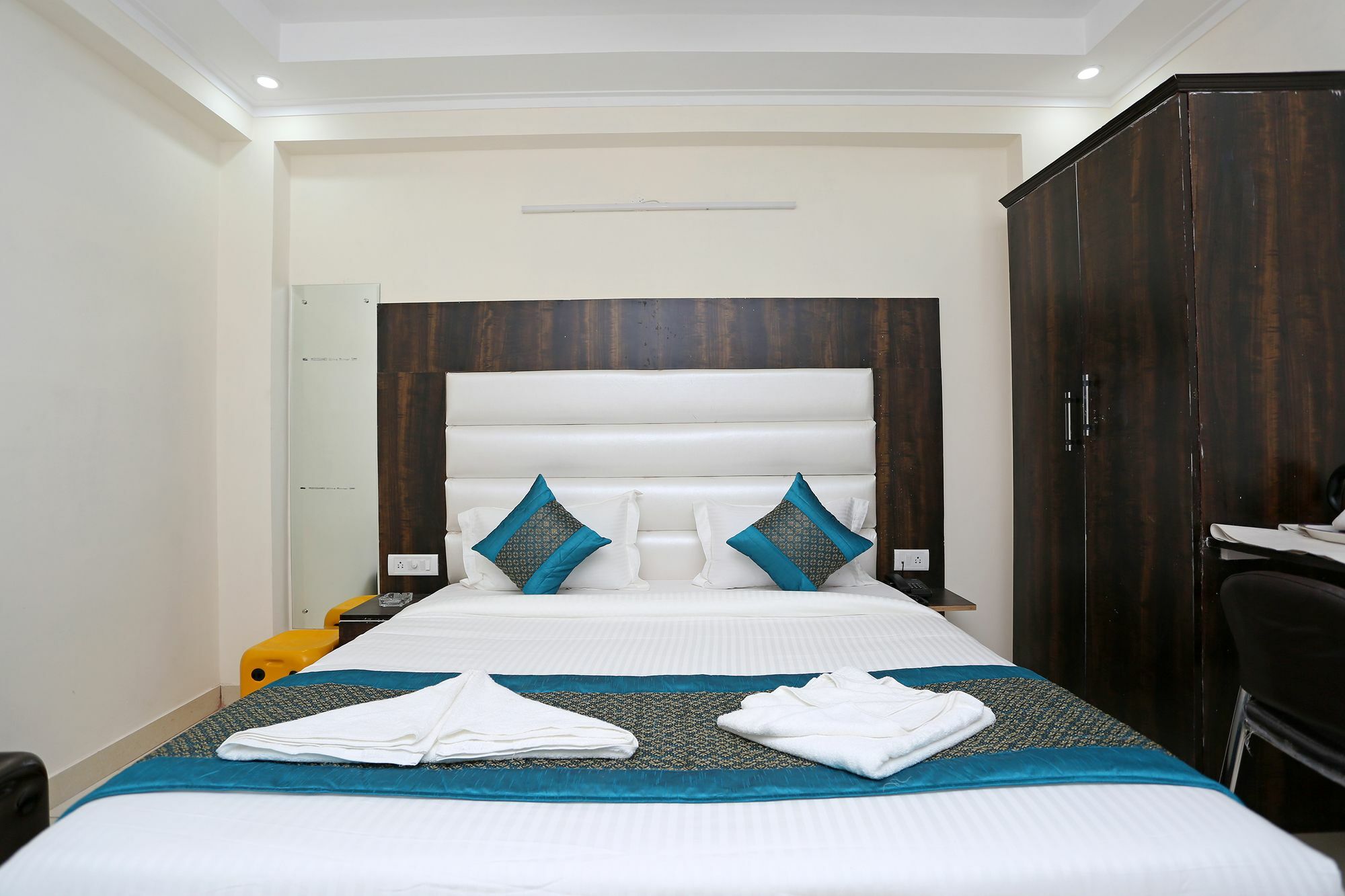 Hotel Aero Stay New Delhi Eksteriør billede