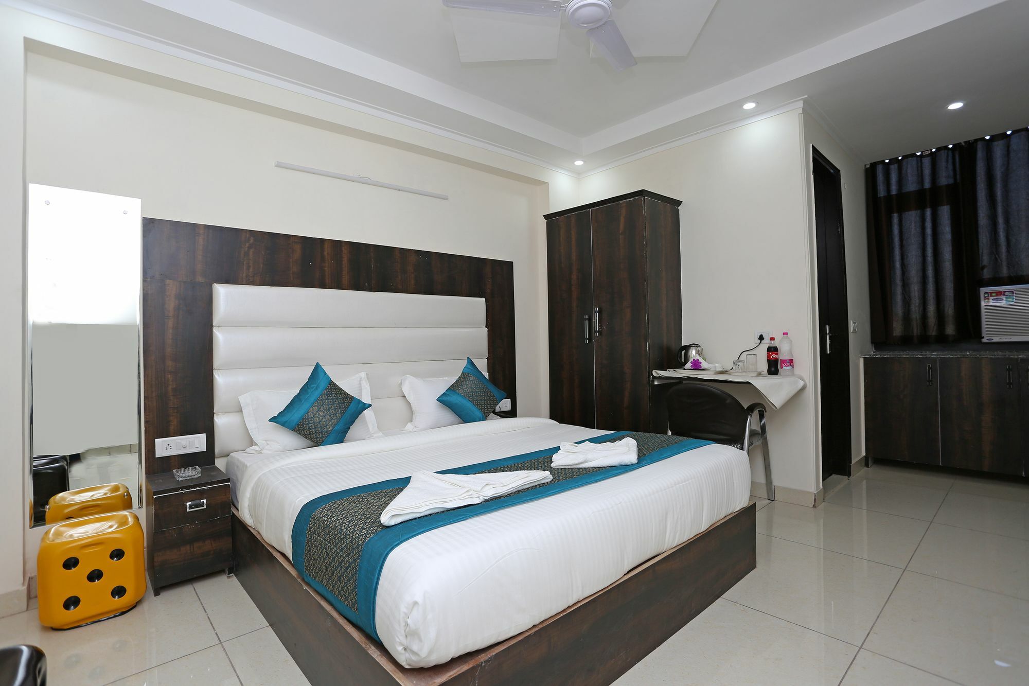 Hotel Aero Stay New Delhi Eksteriør billede